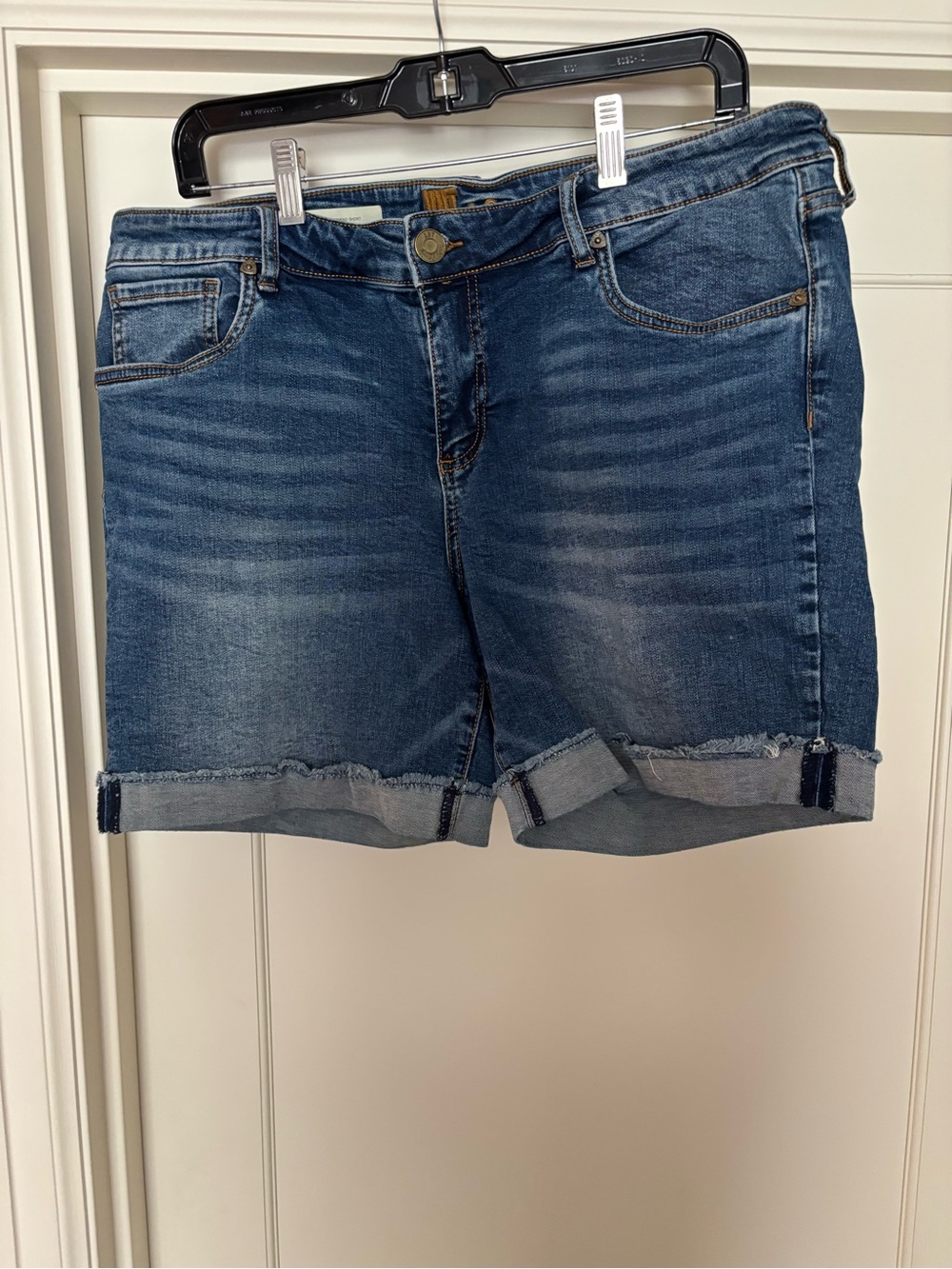 Kut from the Kloth Katy Boyfriend Rolled-Cuff Blue Denim Shorts